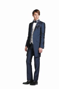 タキシード　フロックコート　レンタル　結婚式　新郎　ネイビー