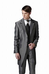 タキシード　レンタル　結婚式　新郎　フロックコート